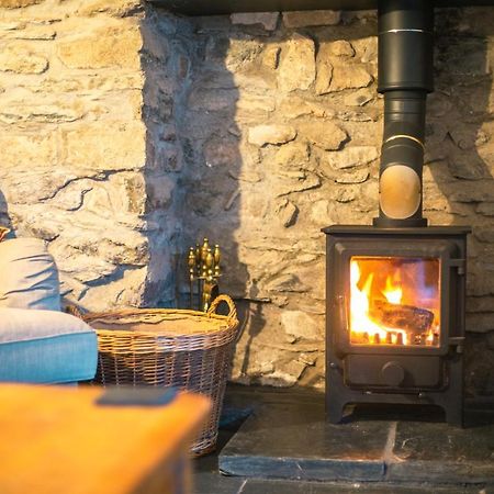 St Davids Hideaway With Roll-Top Bath & Log Burner Exteriör bild