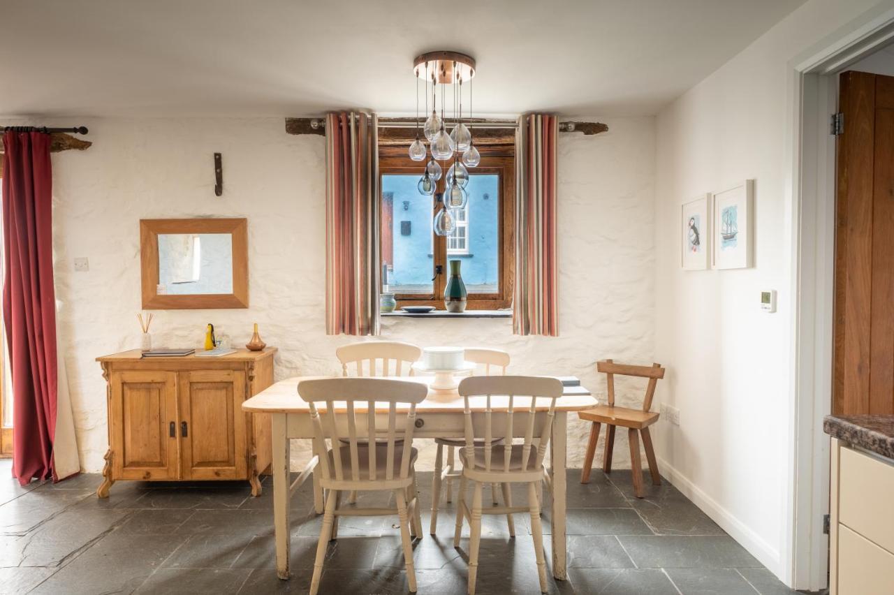 St Davids Hideaway With Roll-Top Bath & Log Burner Exteriör bild
