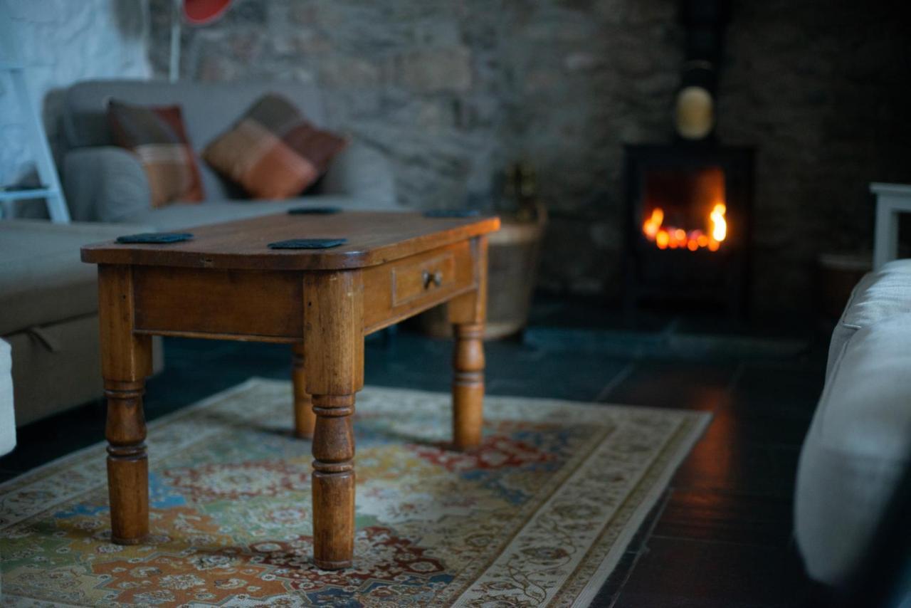 St Davids Hideaway With Roll-Top Bath & Log Burner Exteriör bild